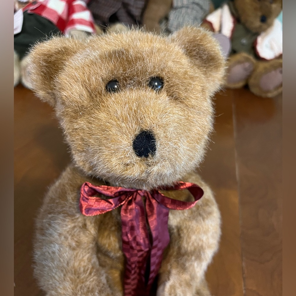 Boyds bear. J Beans Series.  Vintage.  1985-96.  Original owner.  Never used.
